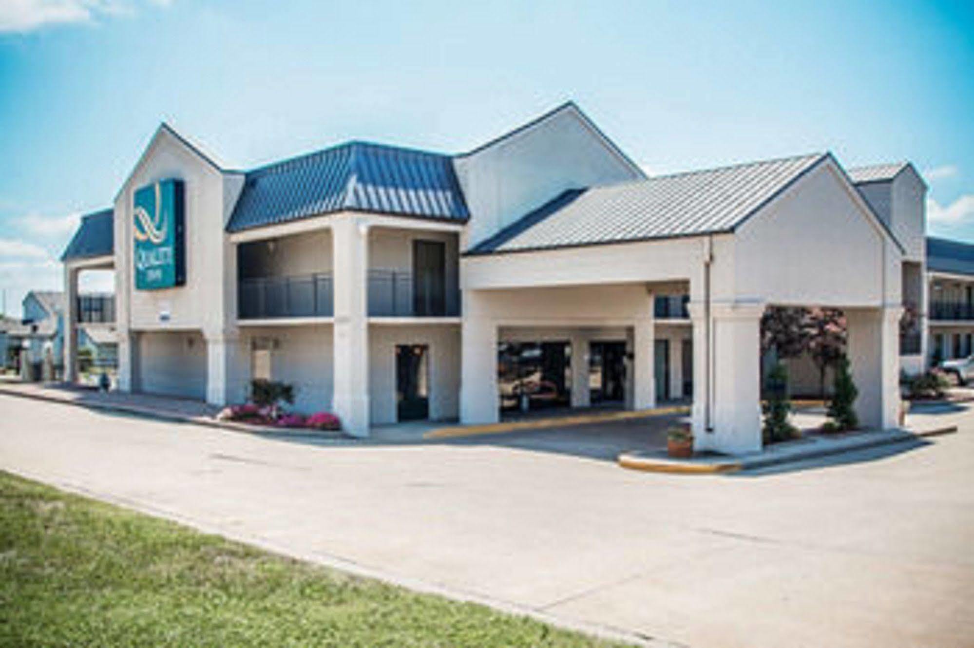 Quality Inn Us65 & E Battlefield Rd Springfield Exterior photo
